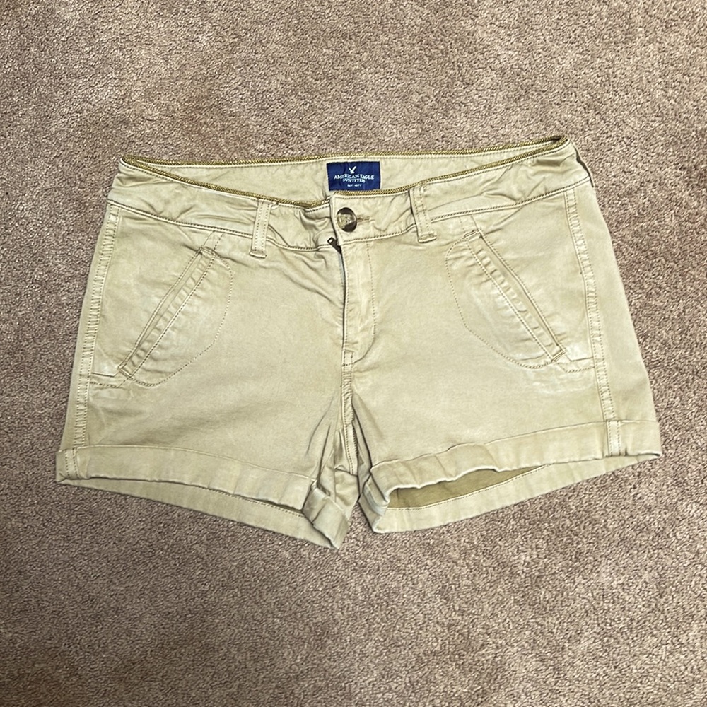 American Eagle MIDI Stretch size 6 Cargo shorts